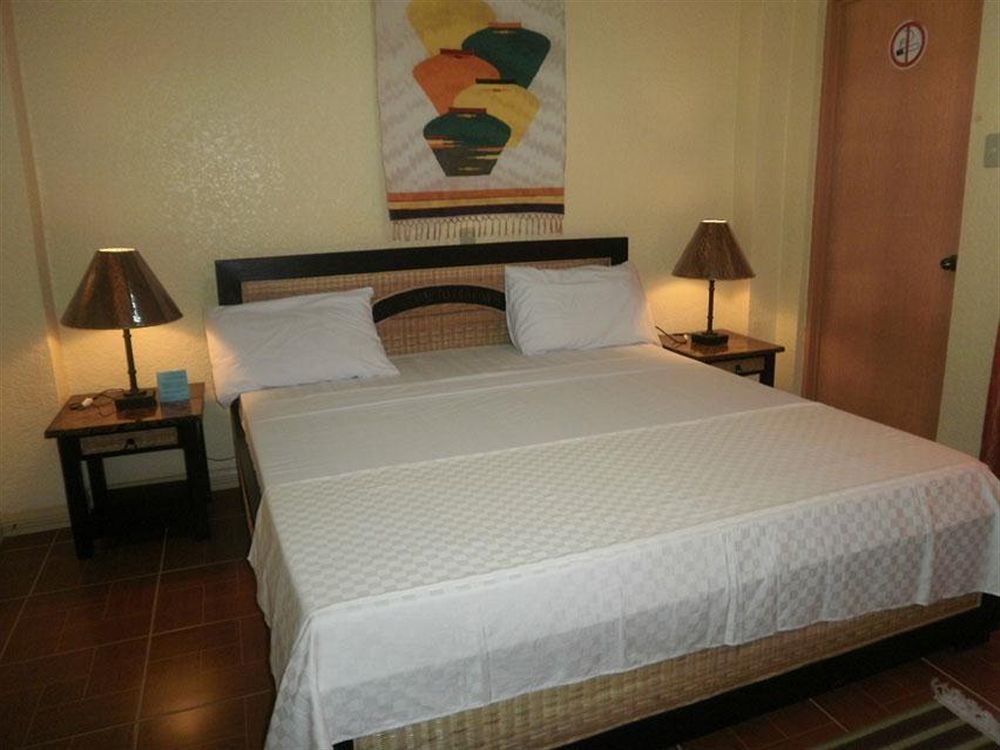 Marlins Beach Resort Santa Fe  Exterior photo