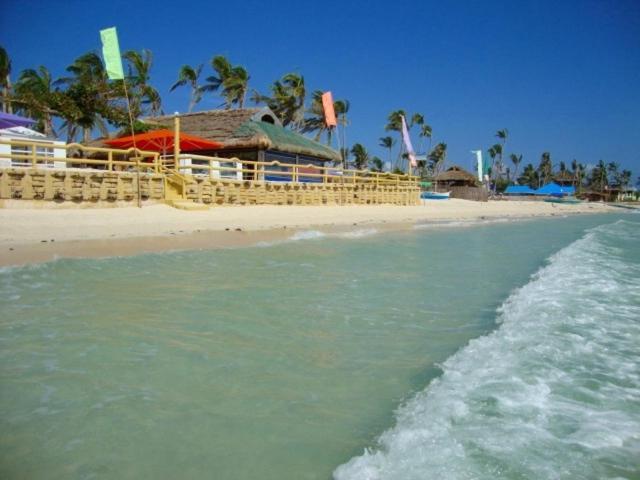 Marlins Beach Resort Santa Fe  Exterior photo