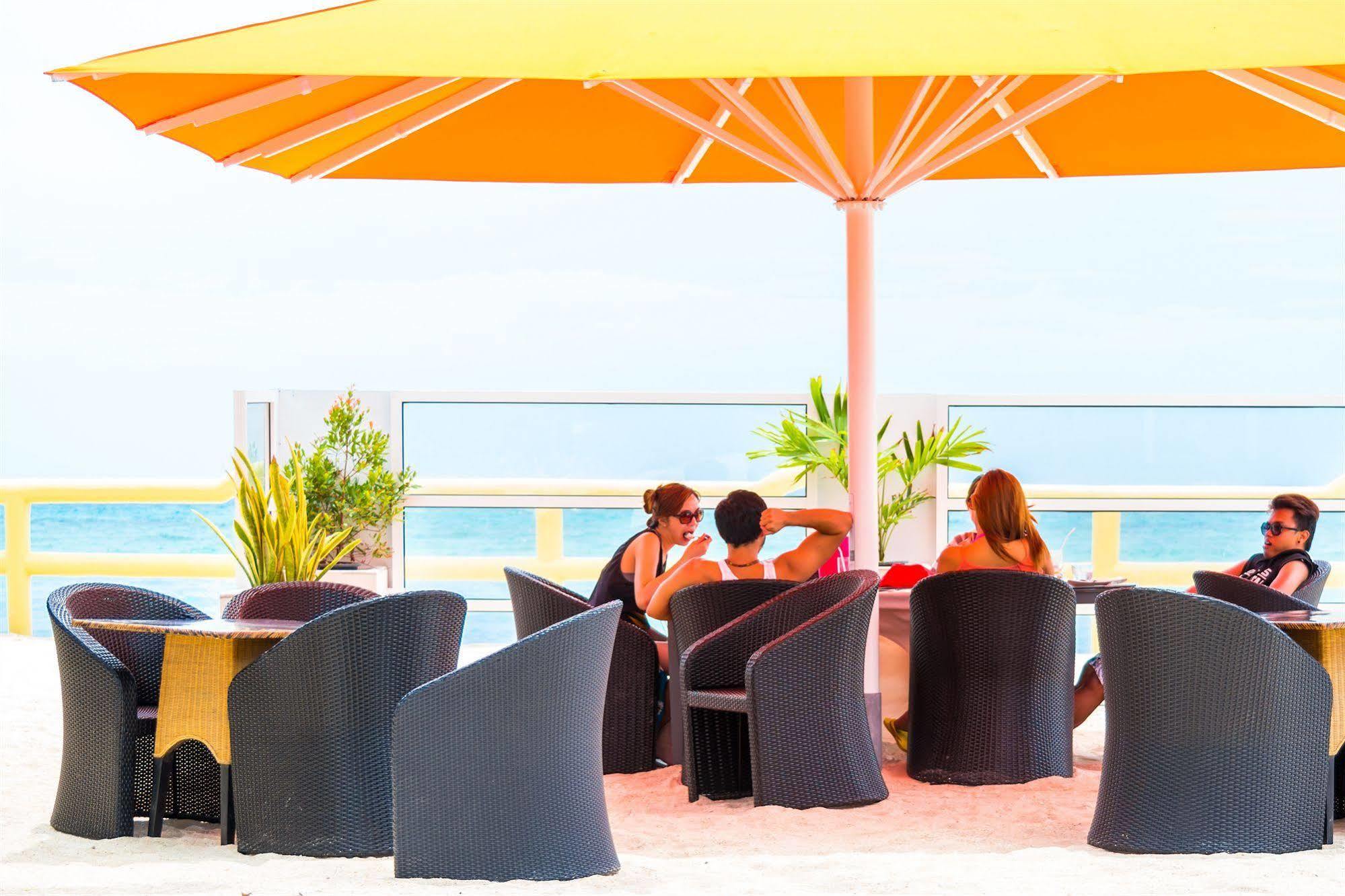 Marlins Beach Resort Santa Fe  Exterior photo